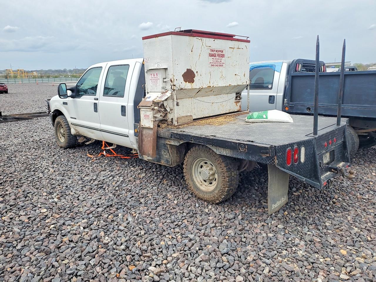 1999 Ford F350 Super Duty Flatbed Truck