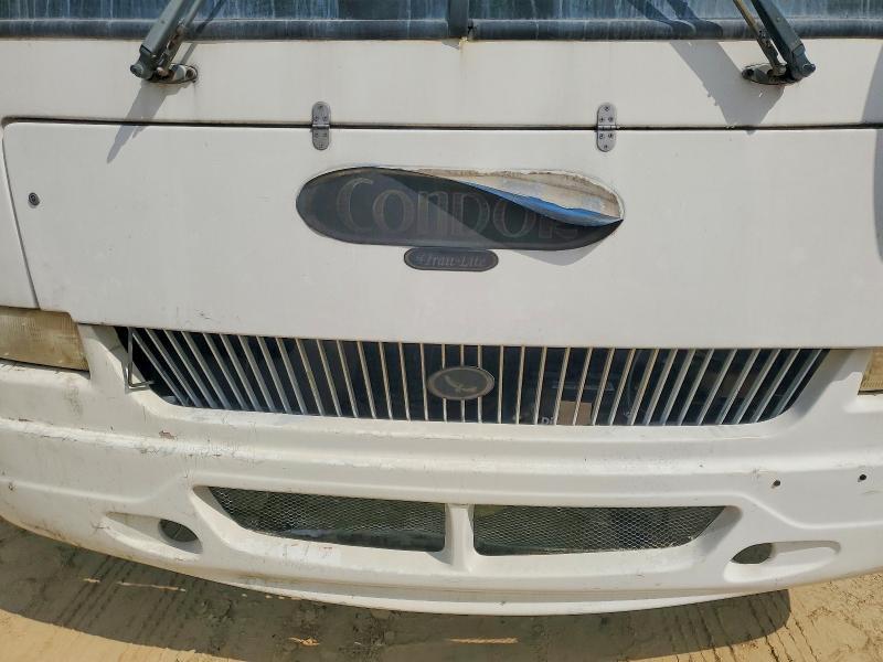 2002 Workhorse Custom Chassis P32 rv