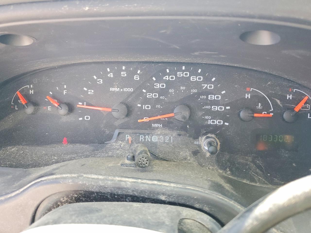 2005 Ford Econoline E350 Super Duty Cutaway Van