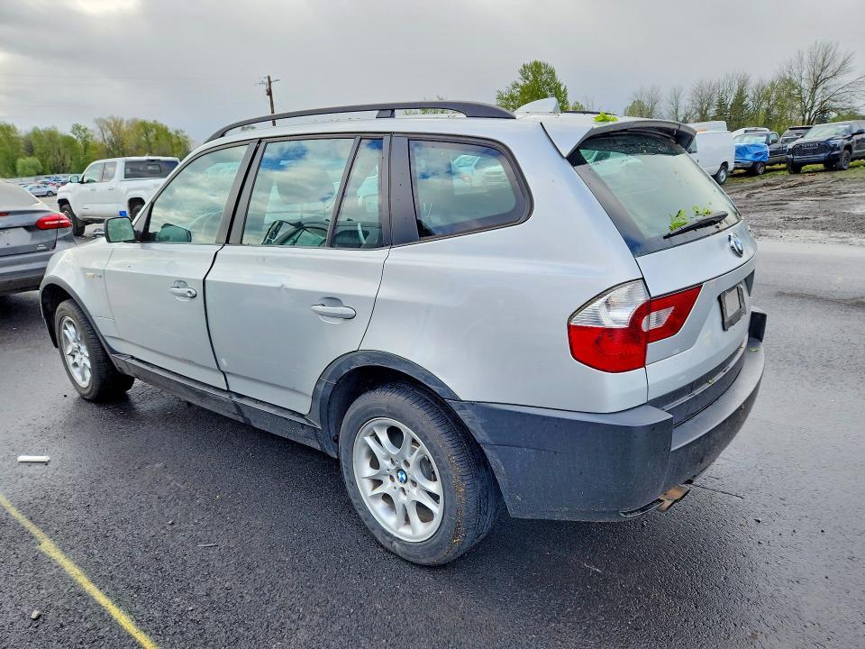 2004 BMW X3 2.5i