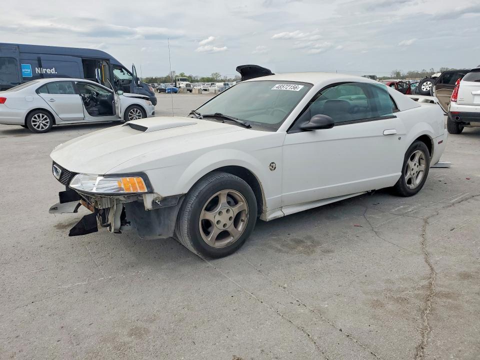 2004 Ford Mustang