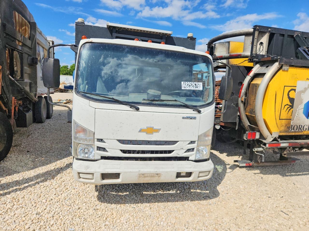 2018 Chev Rolet 4500 Flatbed Truck