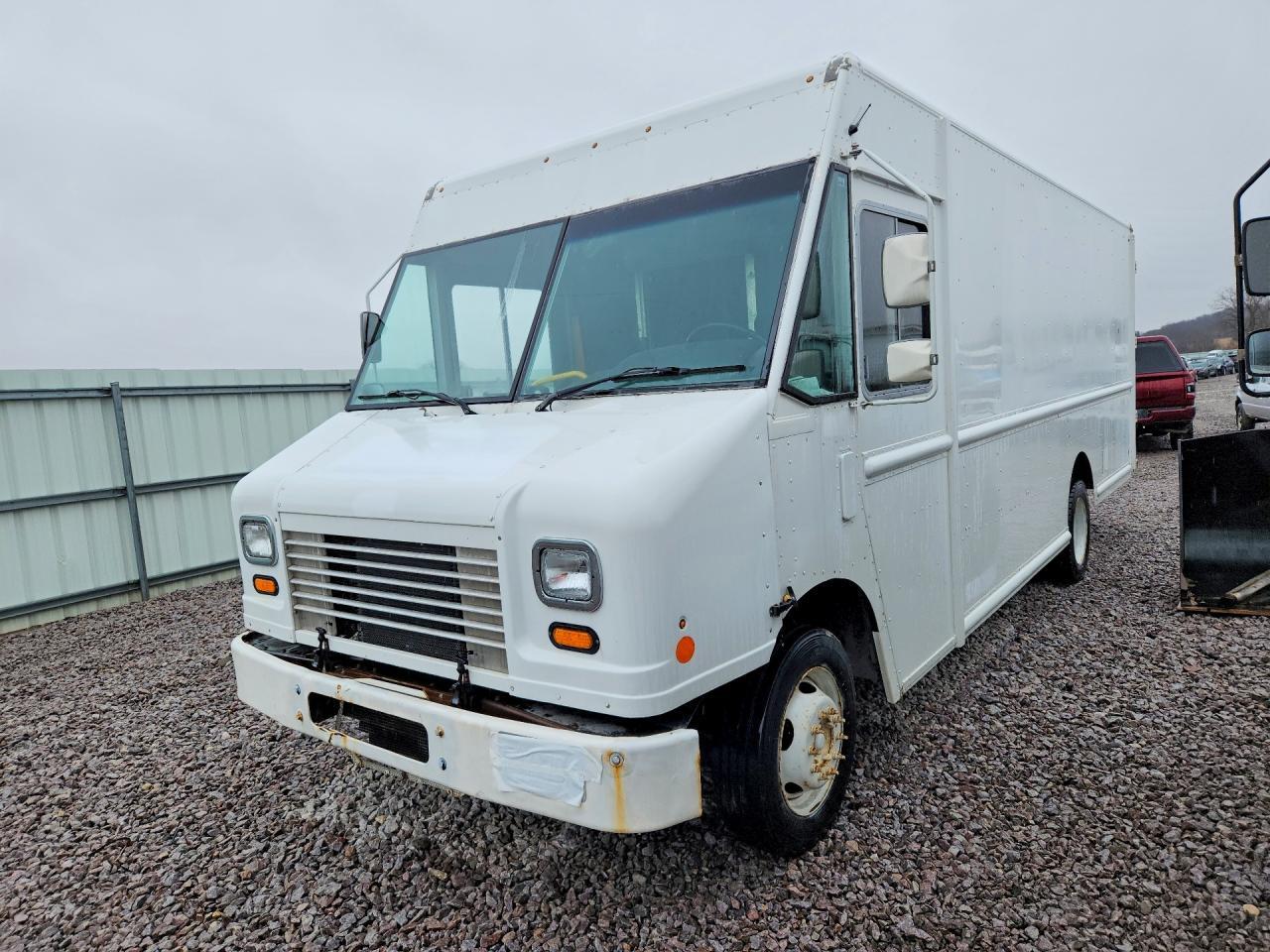 2013 Ford F59 Delivery Truck