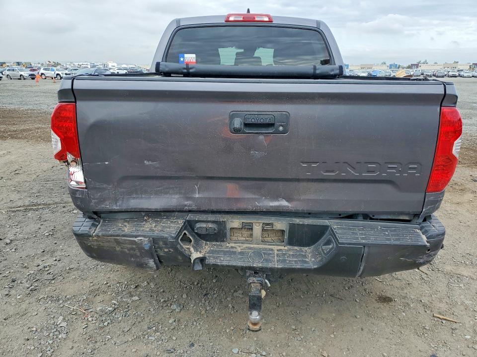 2021 Toyota Tundra Crewmax SR5