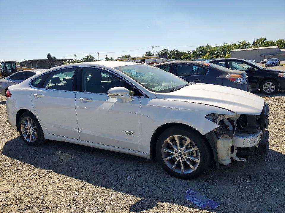2017 Ford Fusion se Phev