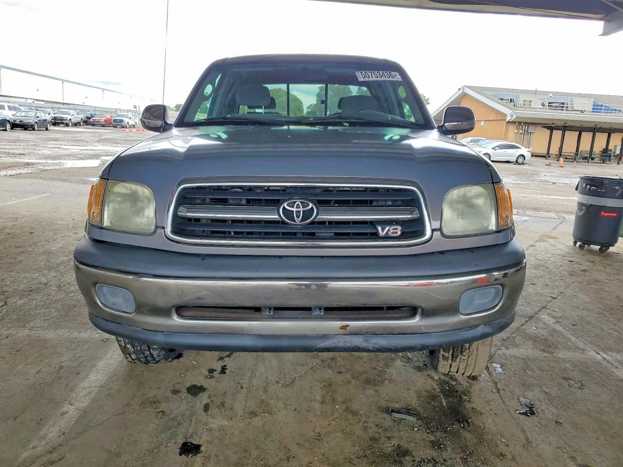 2002 Toyota Tundra SR5 V8