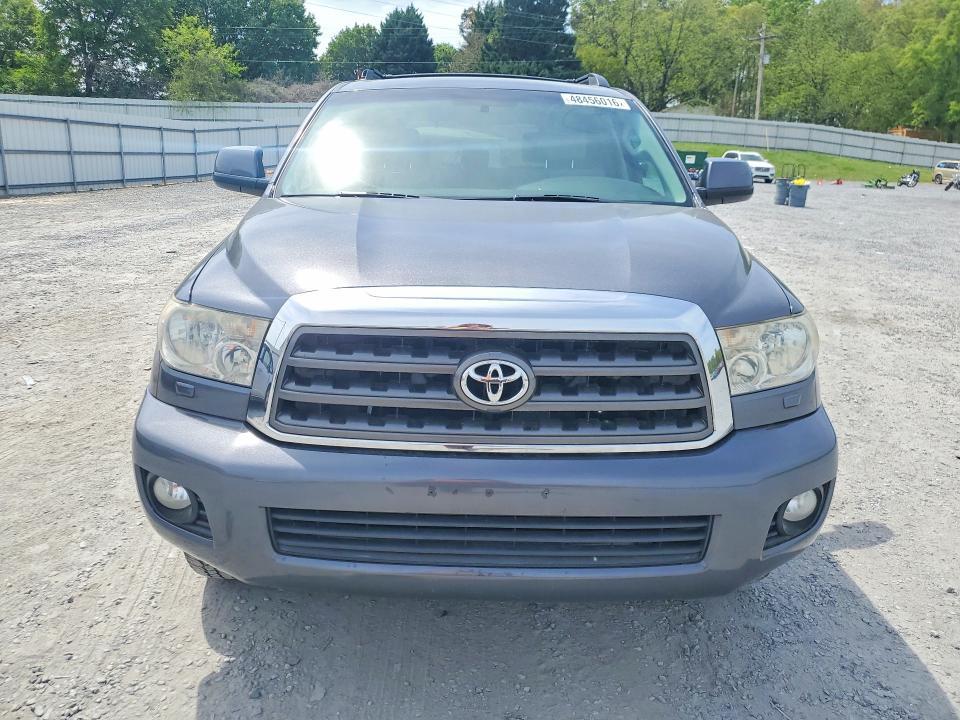 2016 Toyota Sequoia SR5