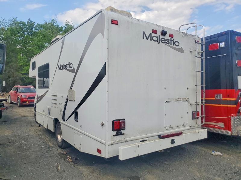 2012 Ford Econoline E350 Super Duty Cutaway Van