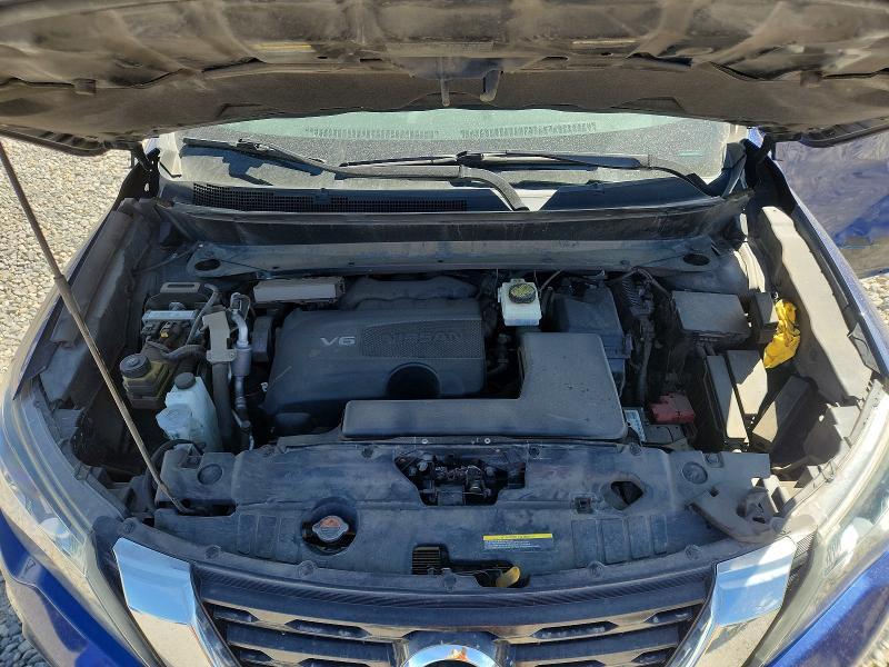 2019 Nissan Pathfinder sv