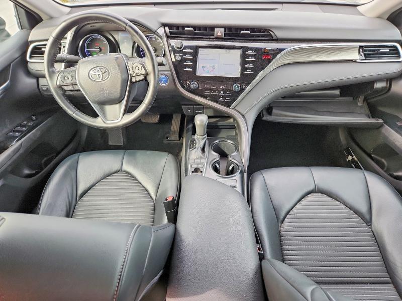 2018 Toyota Camry Hybrid se