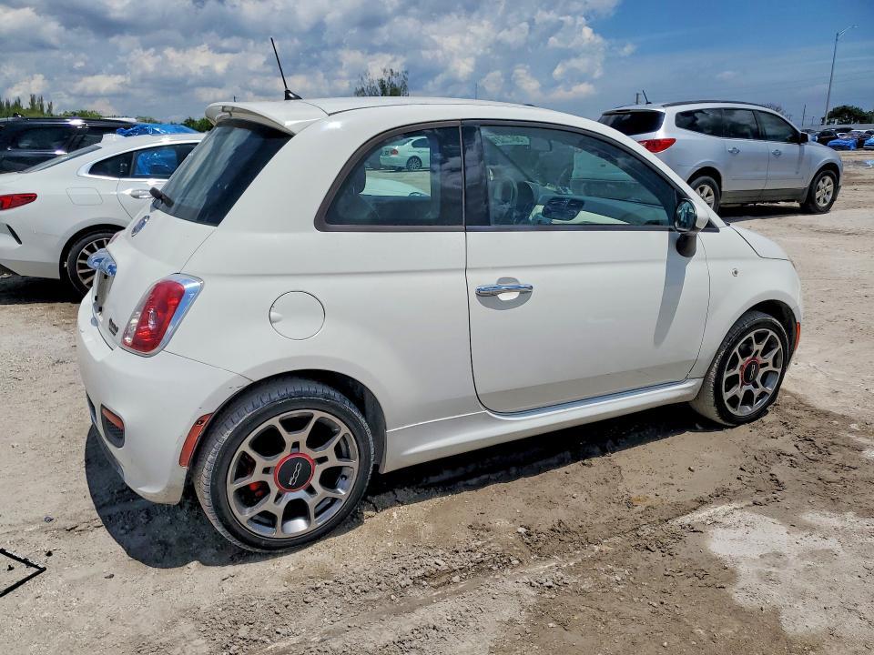 2015 Fiat 500 Sport