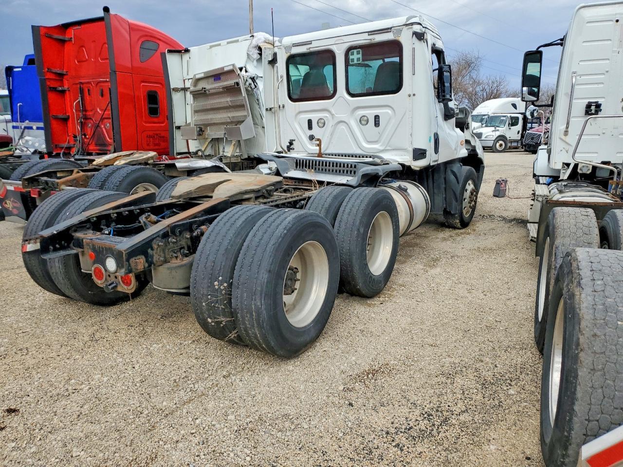 2019 Freigliner 2019 Freightliner Cascadia 125 Semi Truck