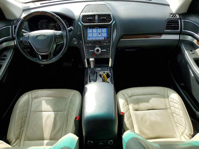 2017 Ford Explorer Platinum