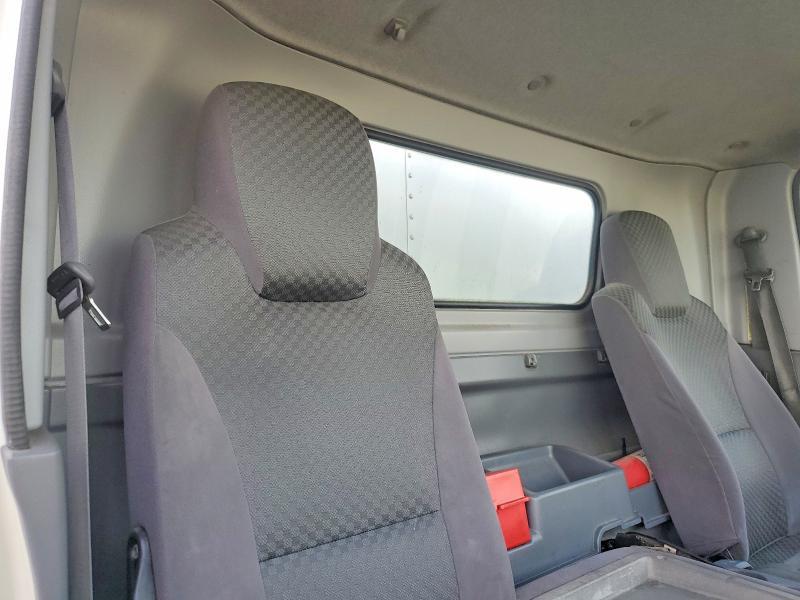 2015 Isuzu NQR Refrigerated BOX Truck