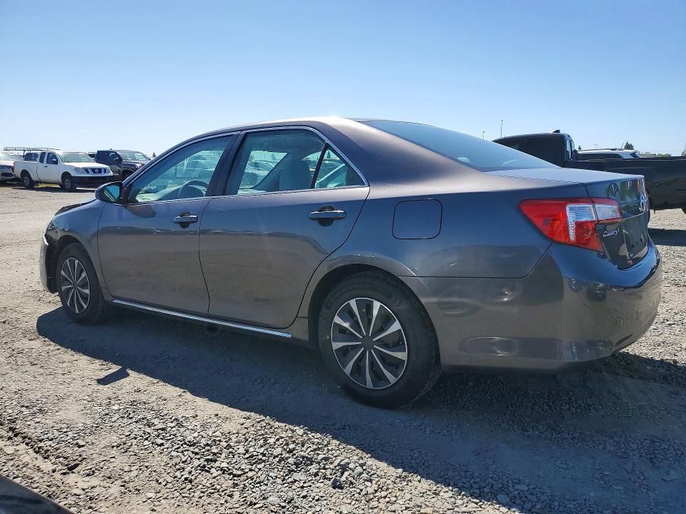 2013 Toyota Camry le
