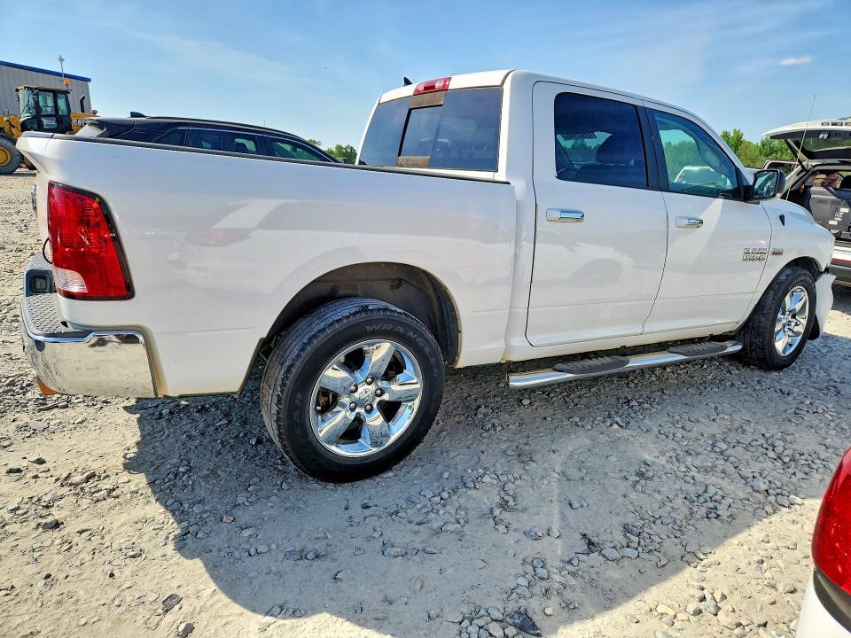 2017 Dodge RAM 1500 SLT