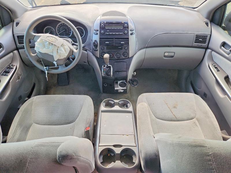2008 Toyota Sienna ce 7-passenger