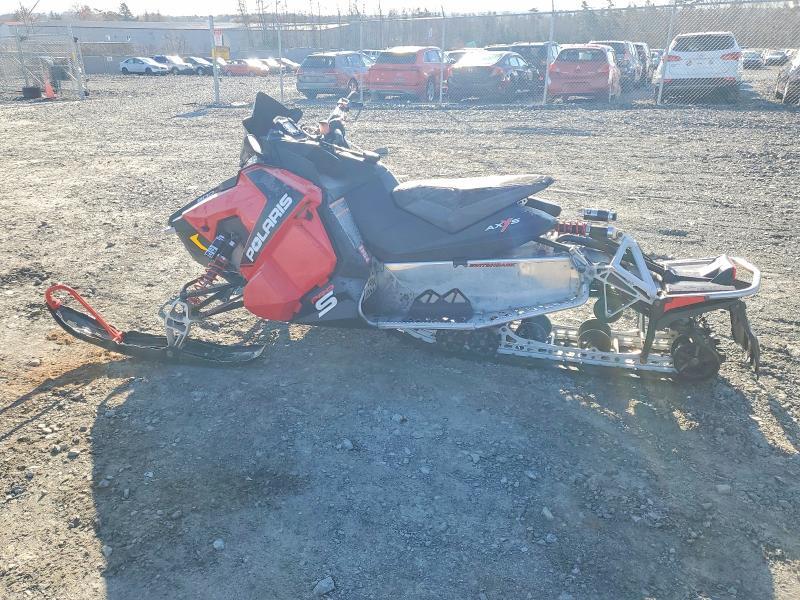 2015 POL 800 Switchback pro s