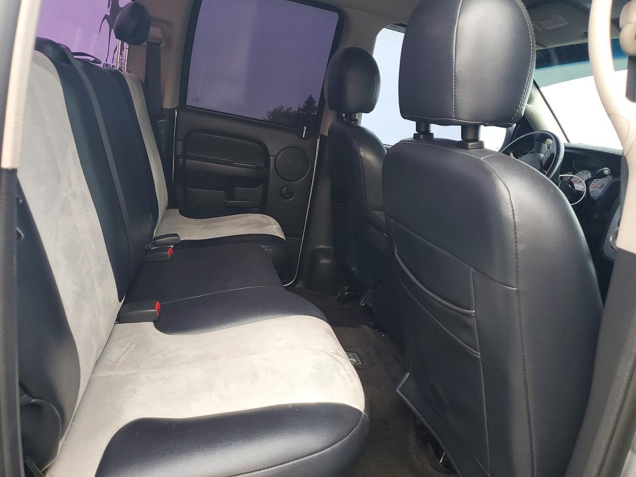 2005 Dodge RAM 1500 ST