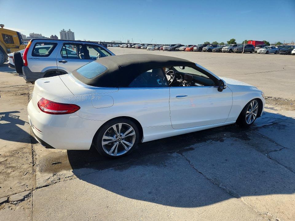 2017 Mercedes-Benz C300