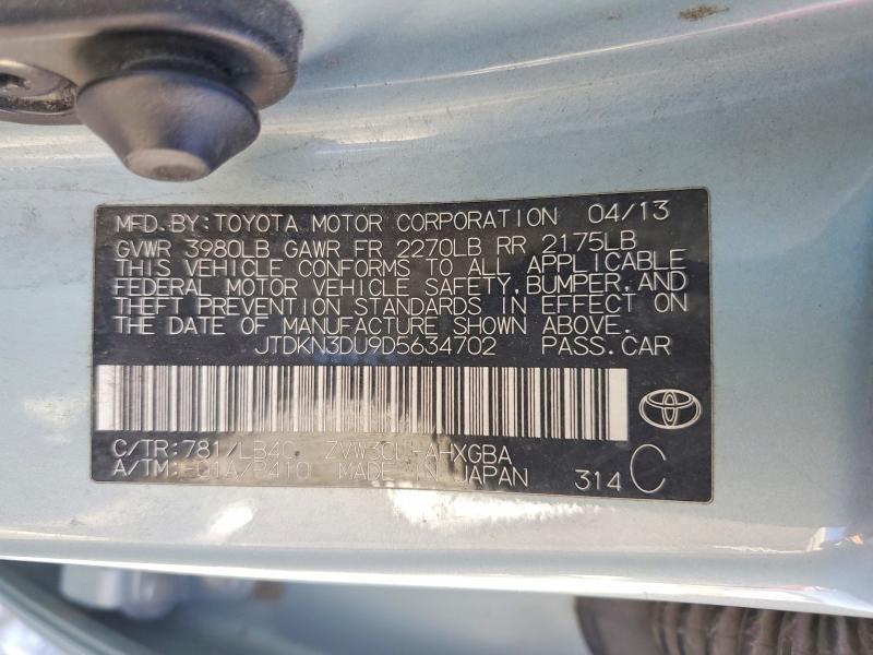 2013 Toyota Prius Four
