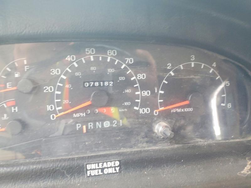 2002 Itasca Recreational Vehicle (RV)