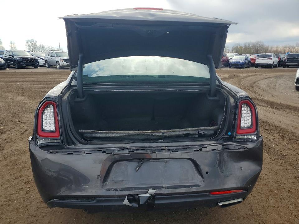 2017 Chrysler 300 s