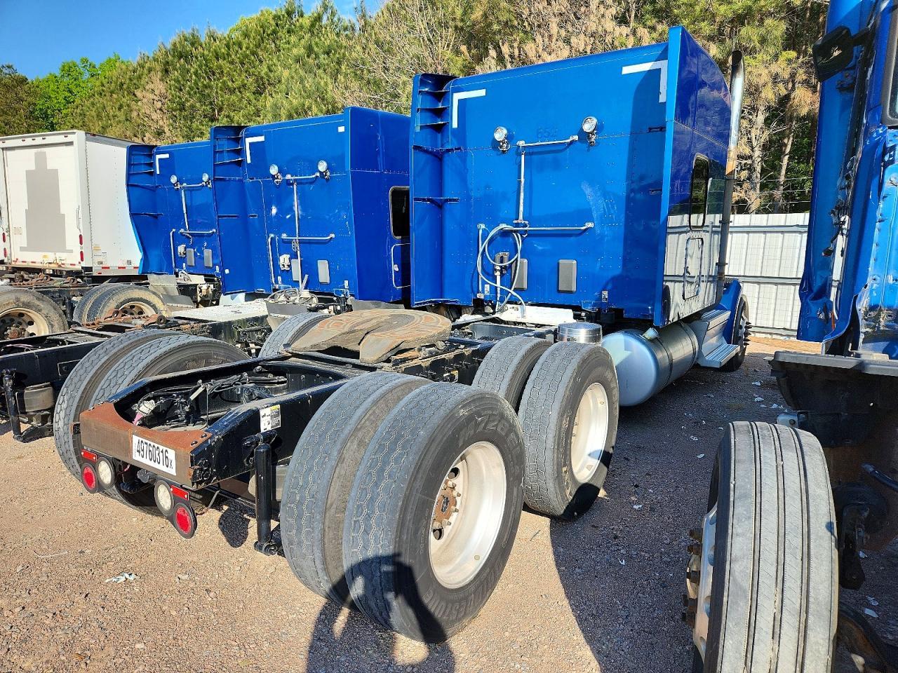 2021 Peterbilt 579 Semi Truck
