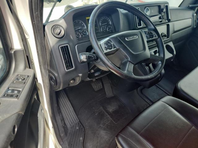 2024 Freigliner 2024 Freightliner Business Class M2 BOX Truck