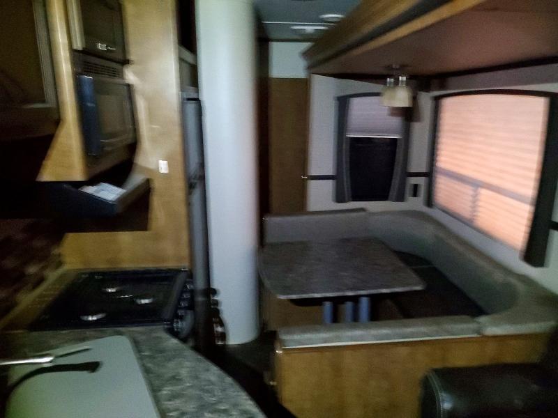 2016 Crossroads RV Rezerve
