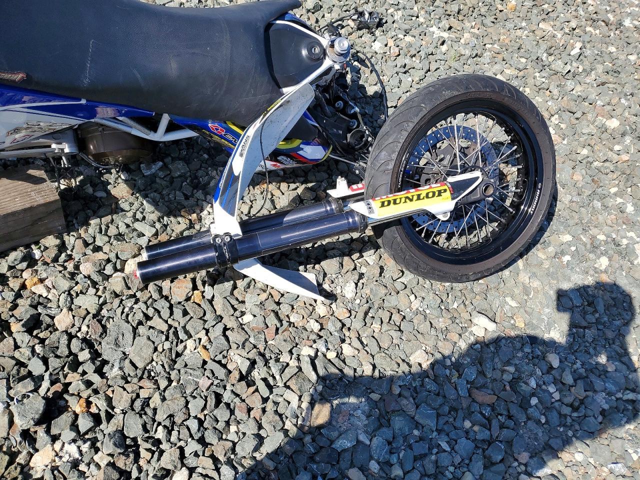2016 Husqvarna Supermoto 701