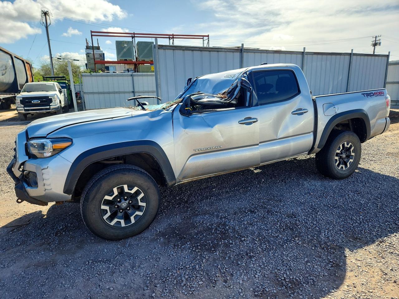 2022 Toyota Tacoma SR V6