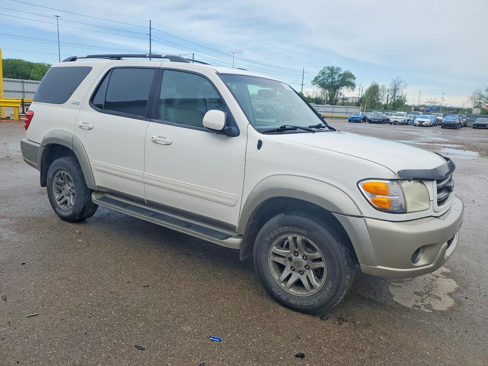 2003 Toyota Sequoia SR5