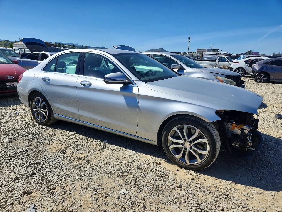 2016 Mercedes-Benz C300