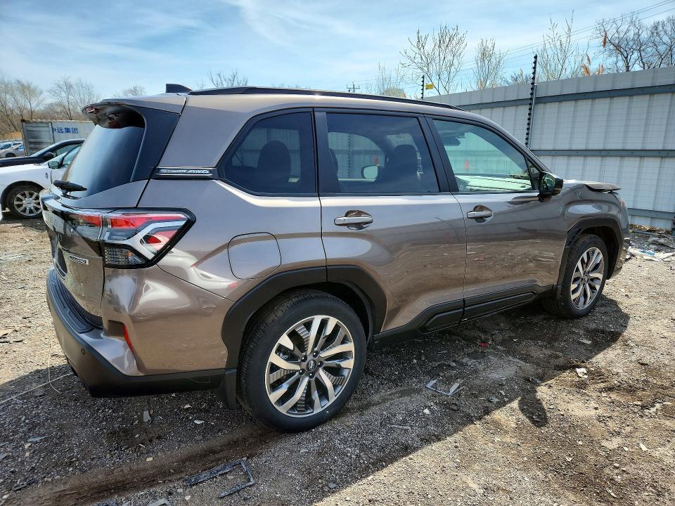 2025 Subaru Forester Touring