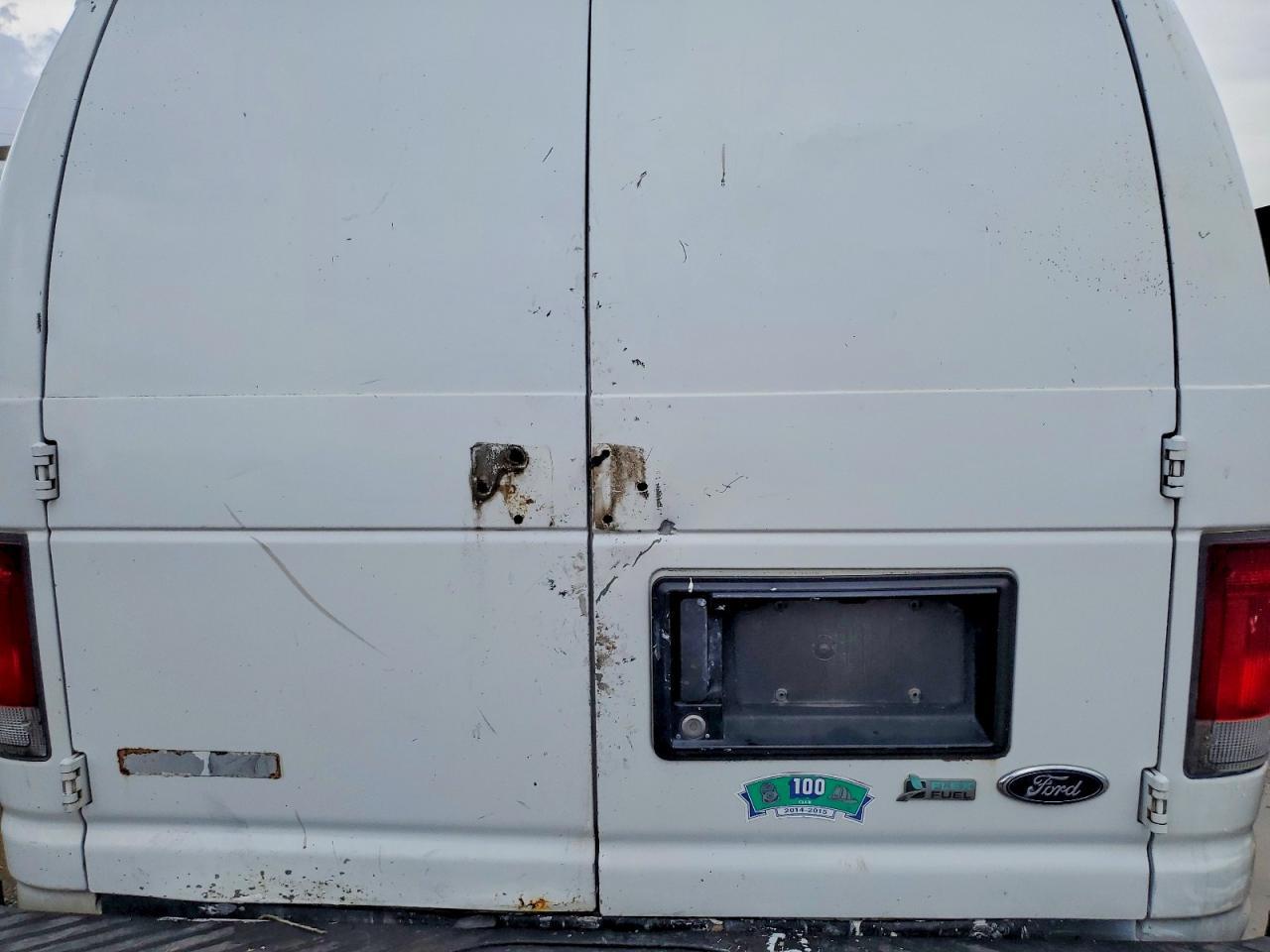 2010 Ford Econoline E250 Van