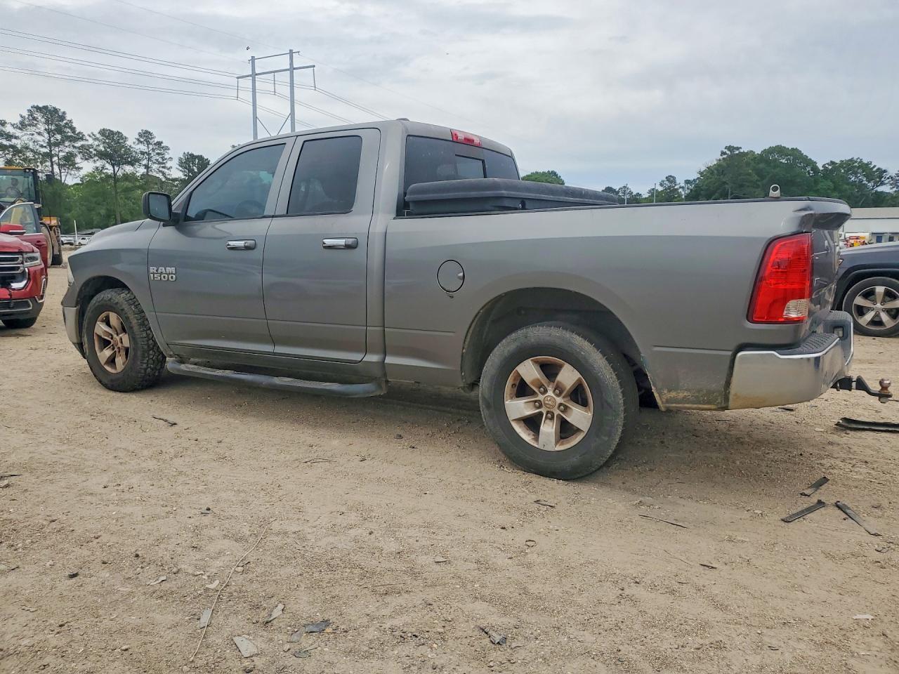 2013 Dodge RAM 1500 SLT