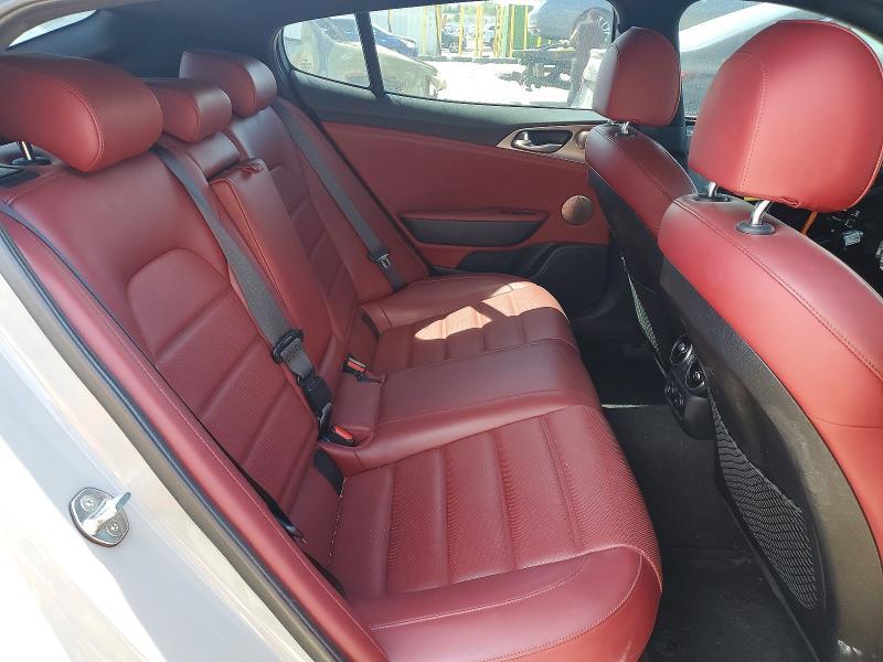 2018 KIA Stinger GT2