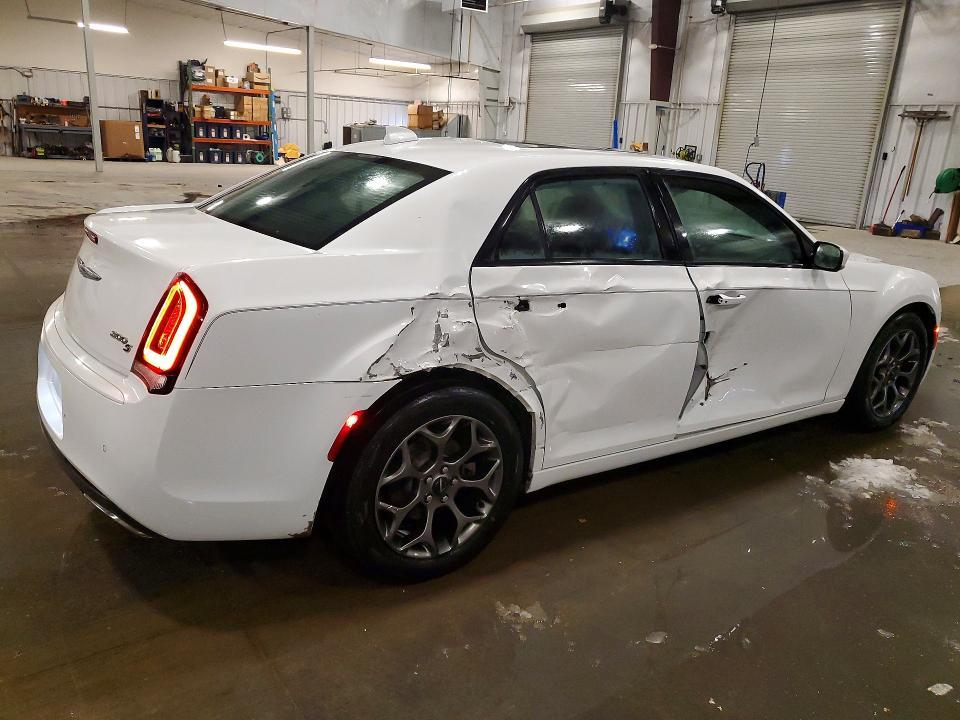 2016 Chrysler 300 s