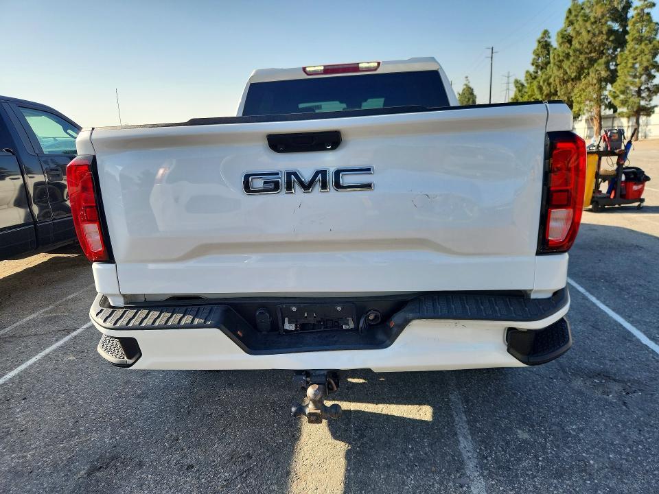 2024 GMC Sierra K1500 Elevation