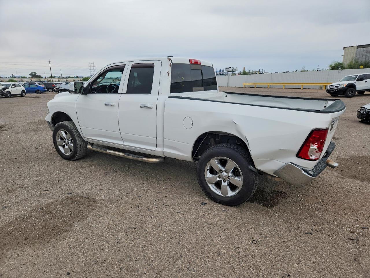 2016 Dodge RAM 1500 SLT