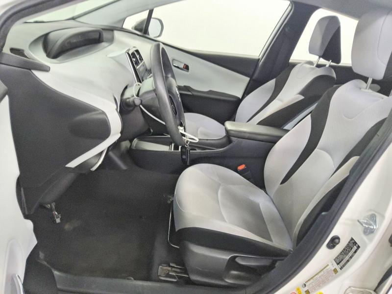 2019 Toyota Prius l eco