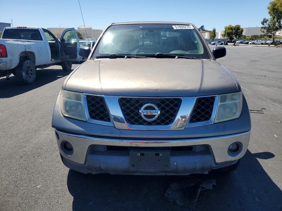 2005 Nissan Frontier SE