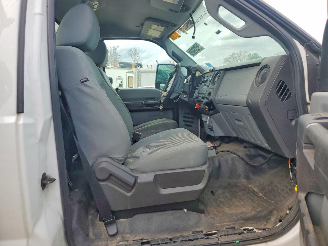 2016 Ford F450 Super Duty Bucket Truck