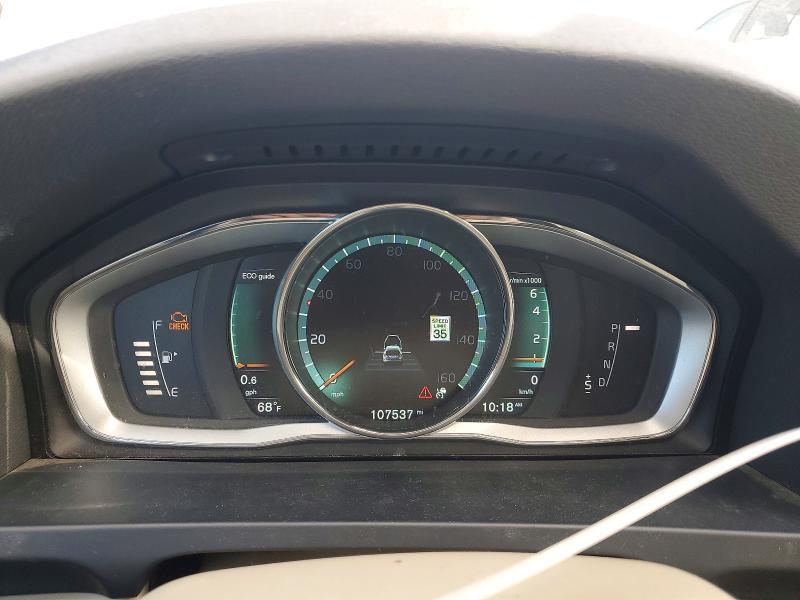 2015 Volvo V60 Premier