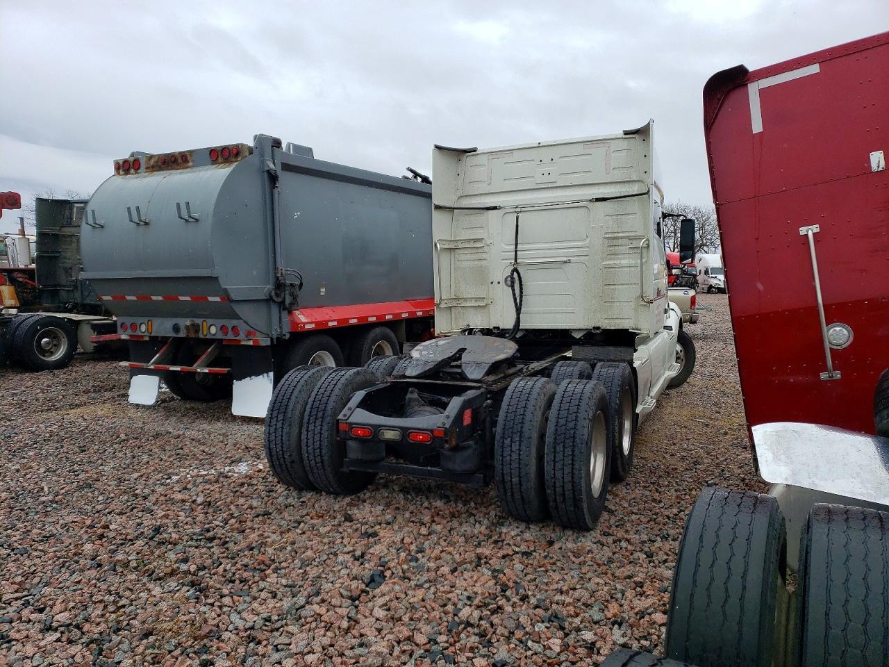 2020 Volvo VN VNL-Semi Truck