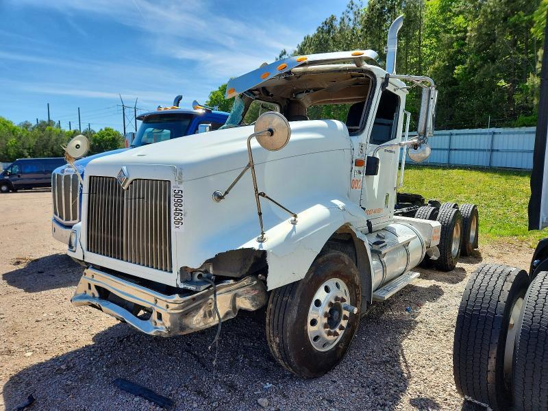 2007 International 9100I Semi Truck