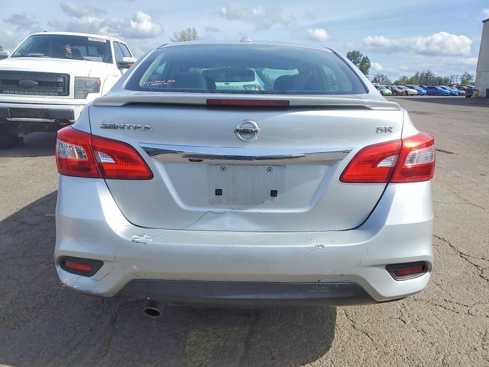 2017 Nissan Sentra sr