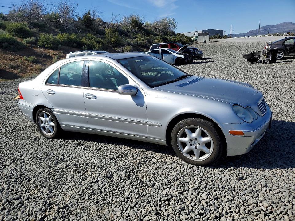2004 Mercedes-Benz C 240 4matic