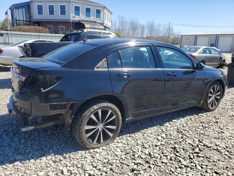 2014 Chrysler 200 Limited